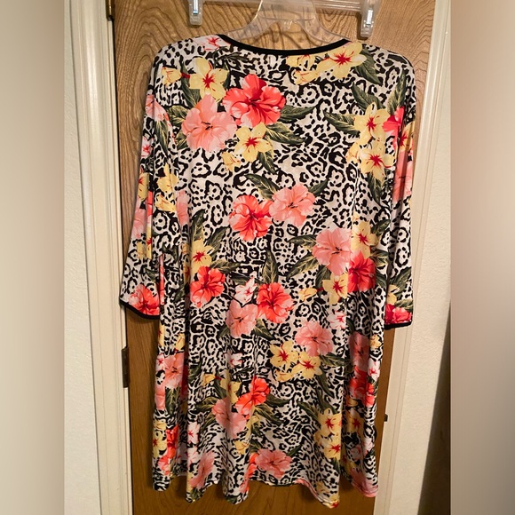 Ladies tunic. Southern Charm. Size XXL. - Picture 3 of 5